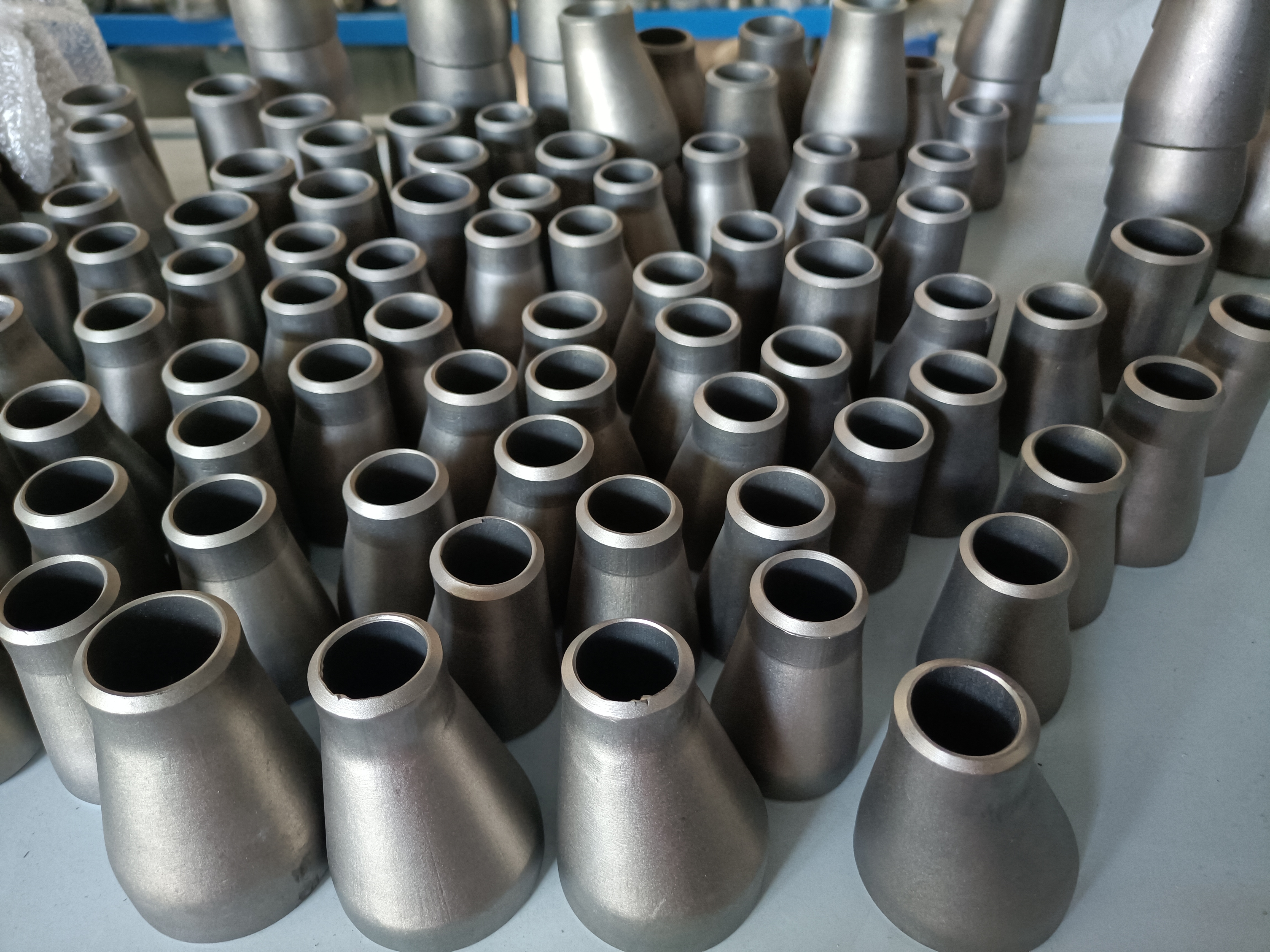 钛大小头，钛三通(图1)